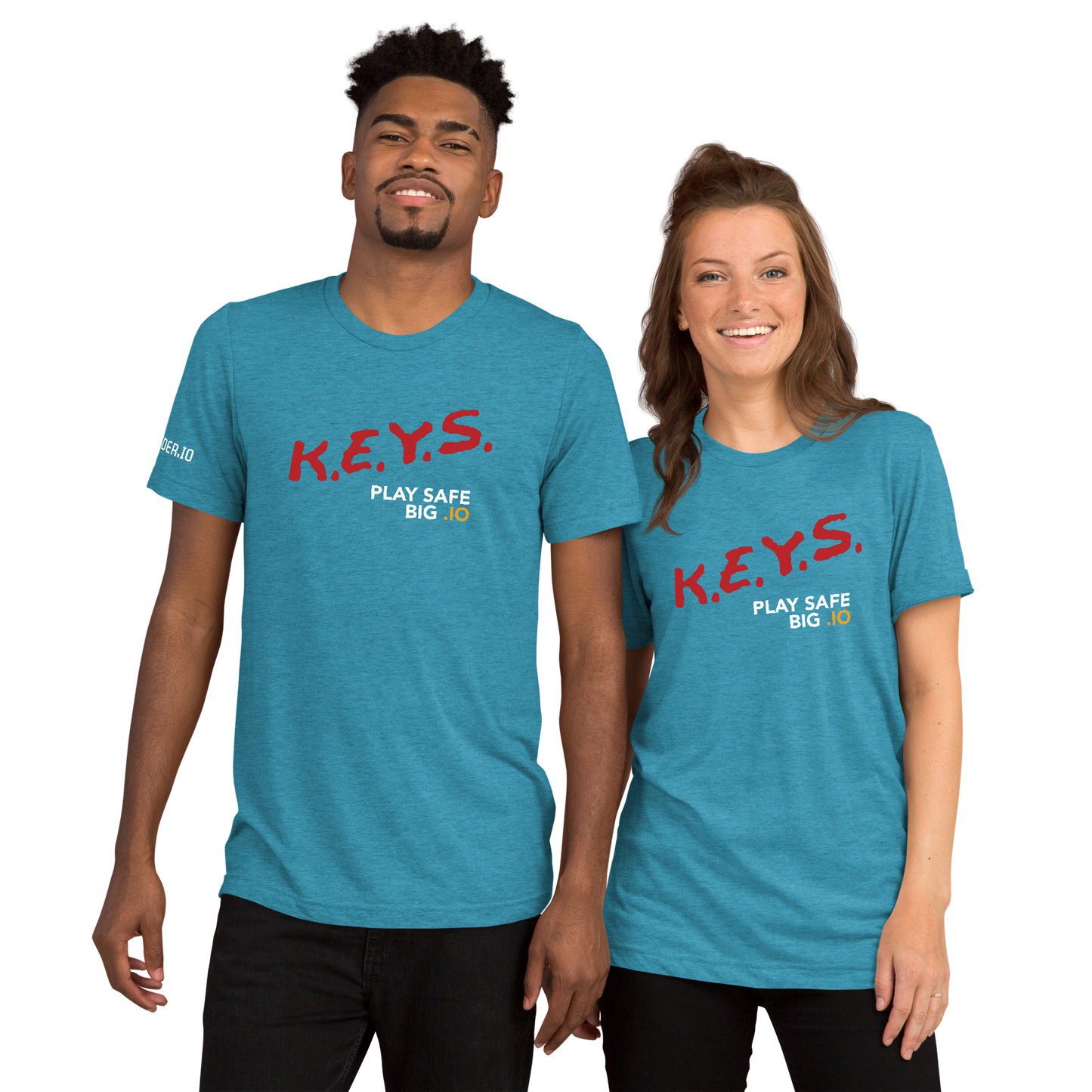 PLAY SAFE, BIG .IO! Short Sleeve Tshirt