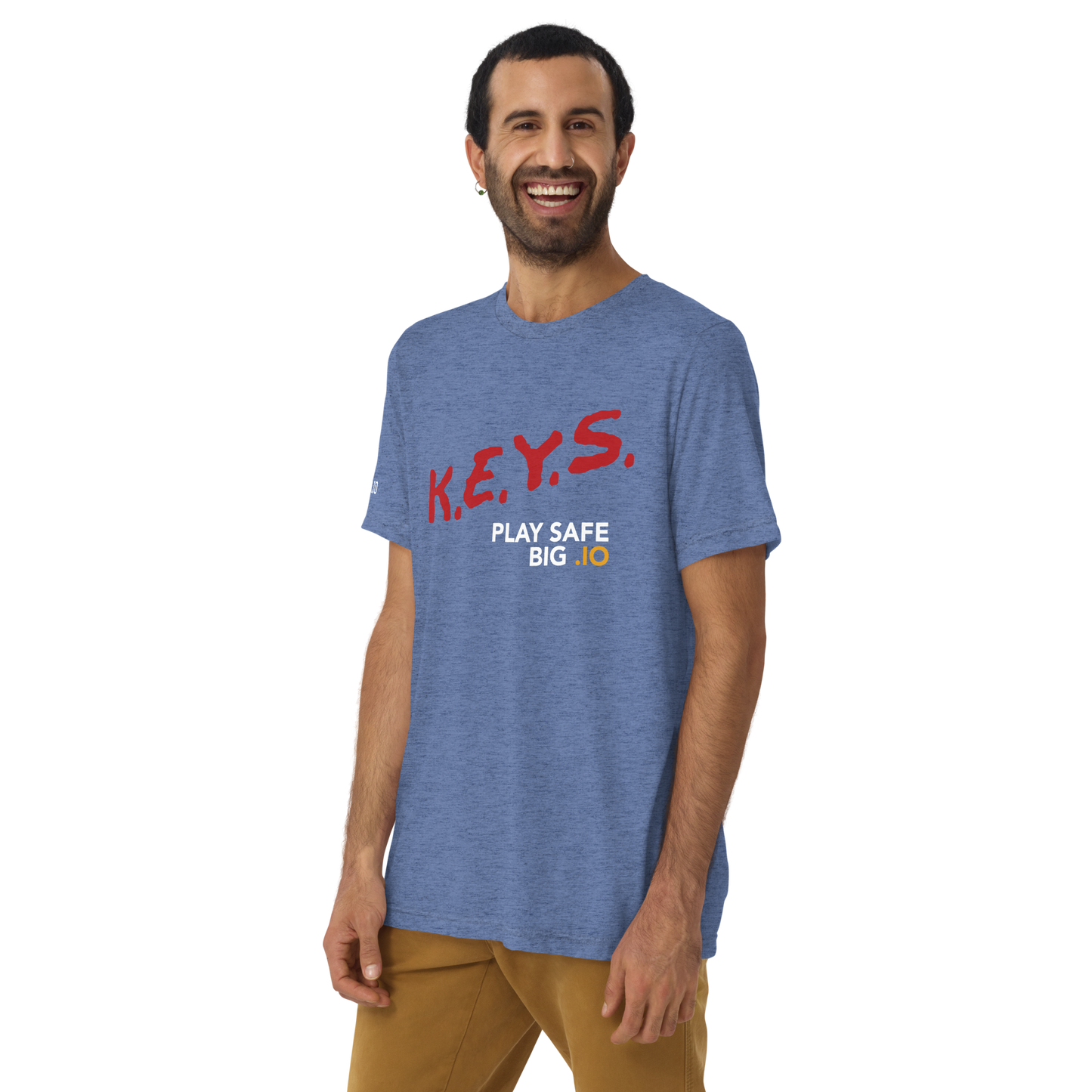 PLAY SAFE, BIG .IO! Short Sleeve Tshirt
